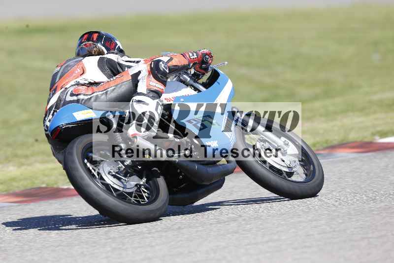 /Archiv-2025/42 07.08.2025 Peter Studer Girls Day ADR/Gruppe pink/247